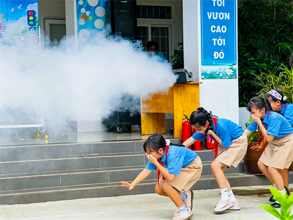 Hình ảnh tại trường40