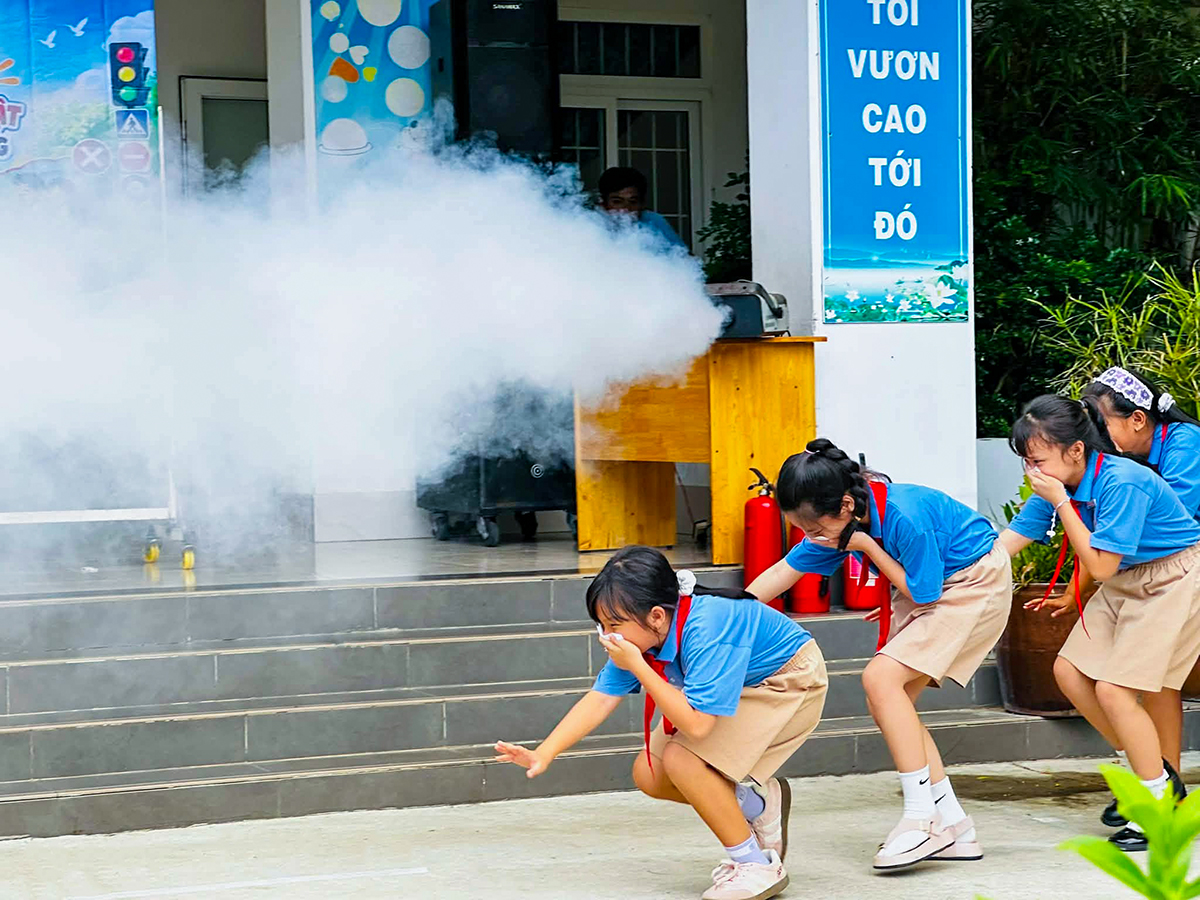 Ảnh giới thiệu trường 40