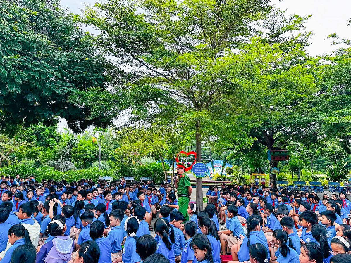 Ảnh giới thiệu trường 42